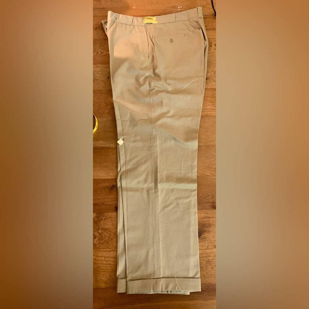Dead Stock VTG Washington “Dee Cee” Sanforized Khakis